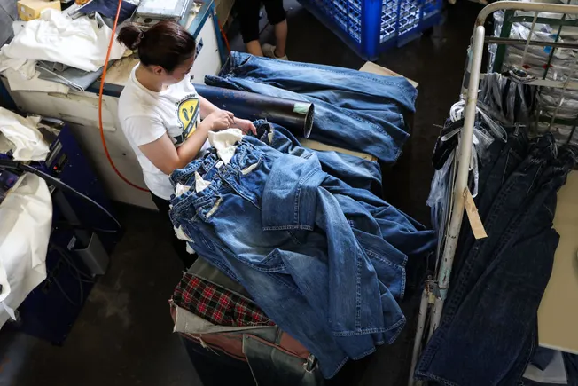 Rethinking Financing Models for Sustainable Fashion: Insights from H&M and EY