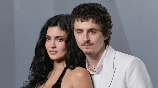The Celebrity Craze: Why Peptide Injections Are Taking Hollywood by Storm