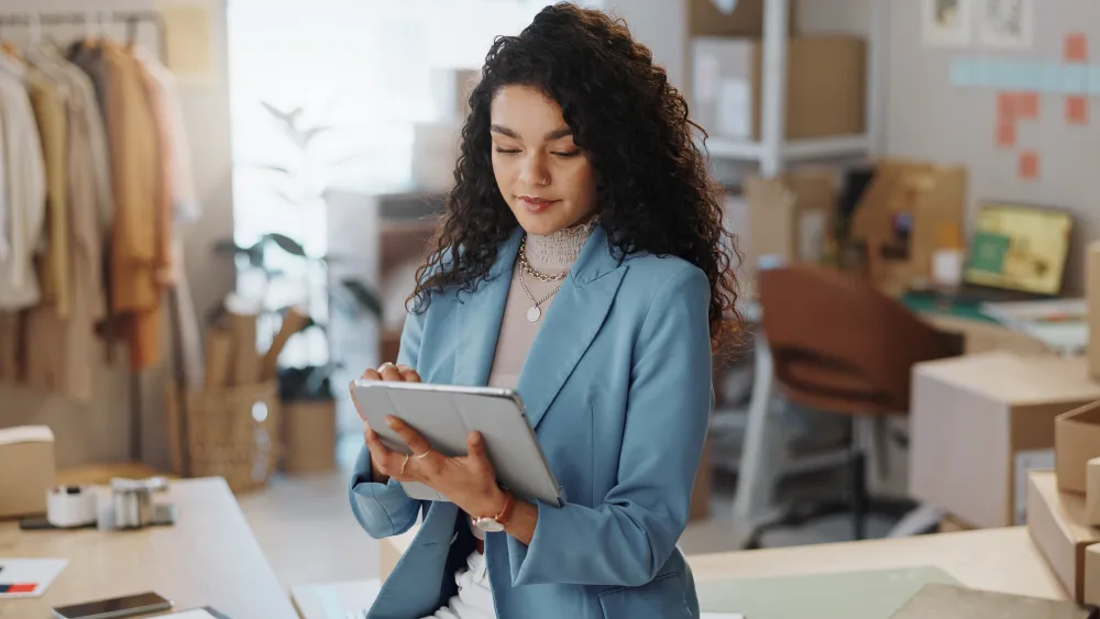 From Finance to Hospitality: How AI Is Quietly Rewriting Entire Industries