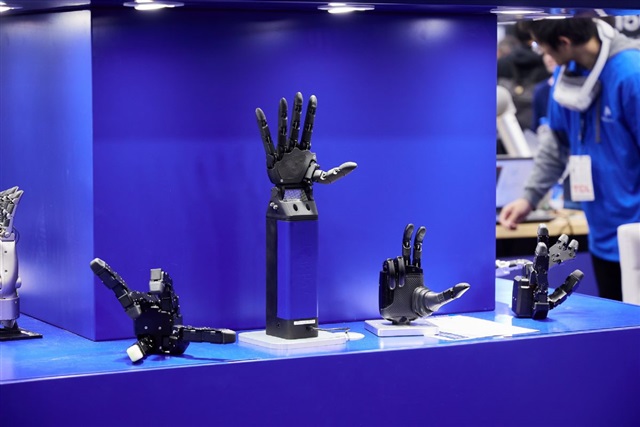 Tesla’s Optimus Gen 3 and China’s Humanoid Push Signal a New Phase for Embodied AI Robots