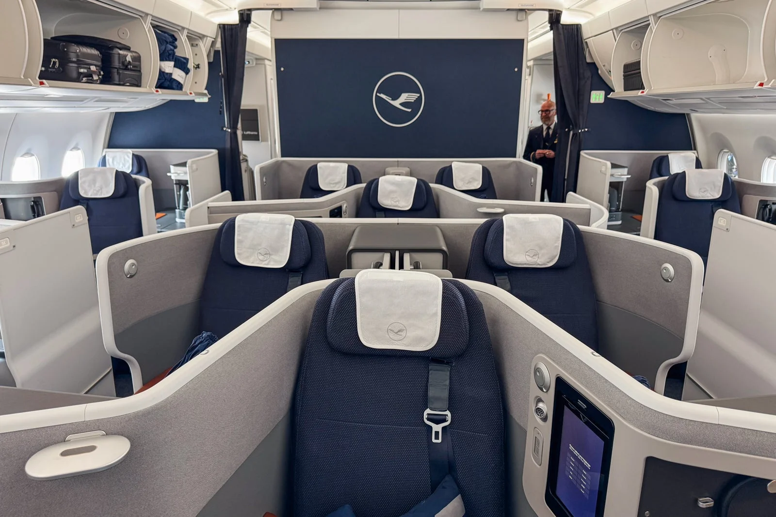 How to Snag Premium Cabin Award Seats on the World’s Best Airlines Before They Disappear