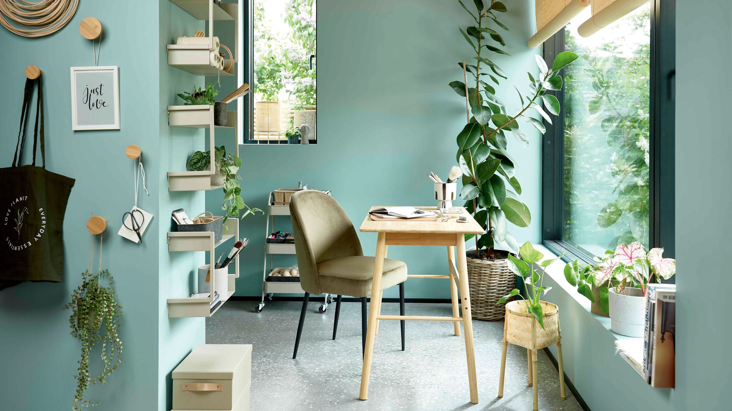 Transform Your Home Office: Infusing Personality into Your Workspace