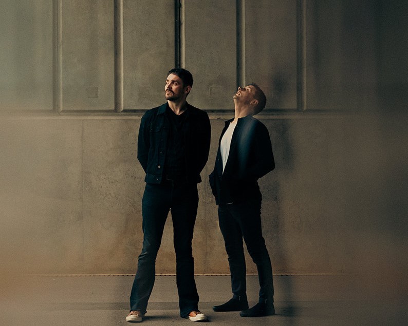 Grunge Guitars and Shadowy Soundscapes: Inside the New Wave of Alt‑Rock Breaking Through Online