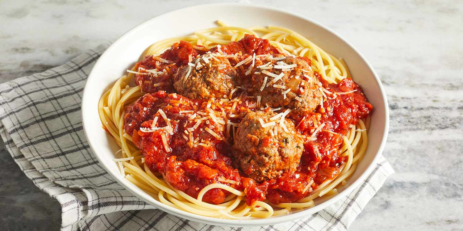 12 ‘Can’t-Be-Bothered’ Dinners Home Cooks Swear By for Busy Weeknights