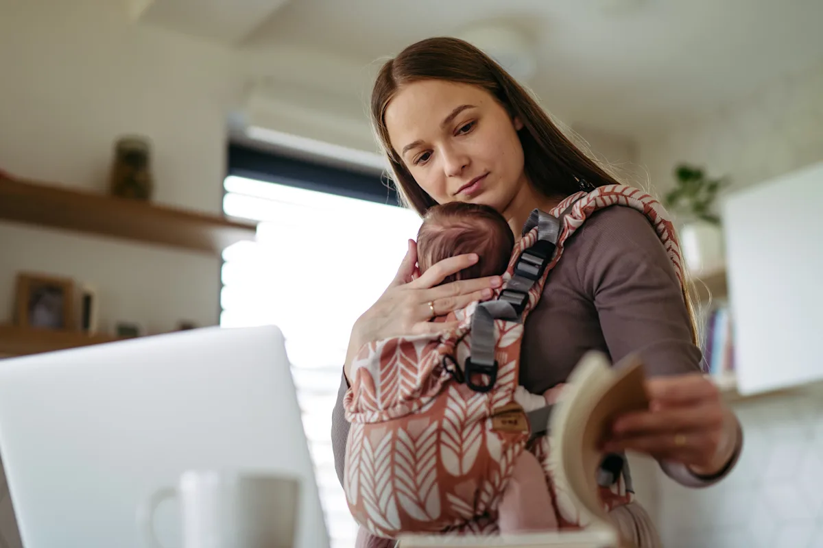 Feeling Overwhelmed as a New Mum? These Books Can Actually Help