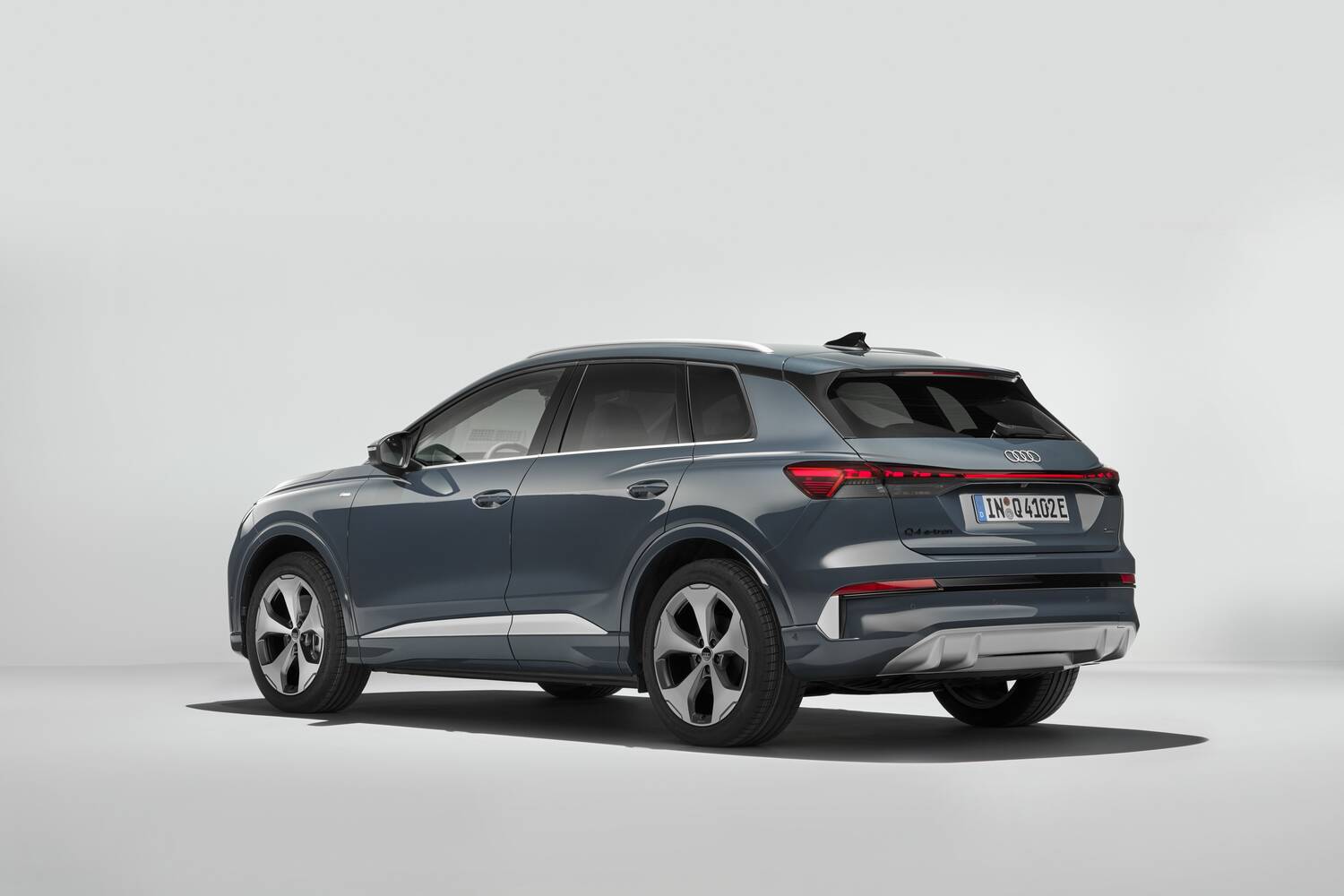 Audi Q4 e-tron 2027 Refresh: More Range, Sharper Looks, and a Quiet Performance Boost