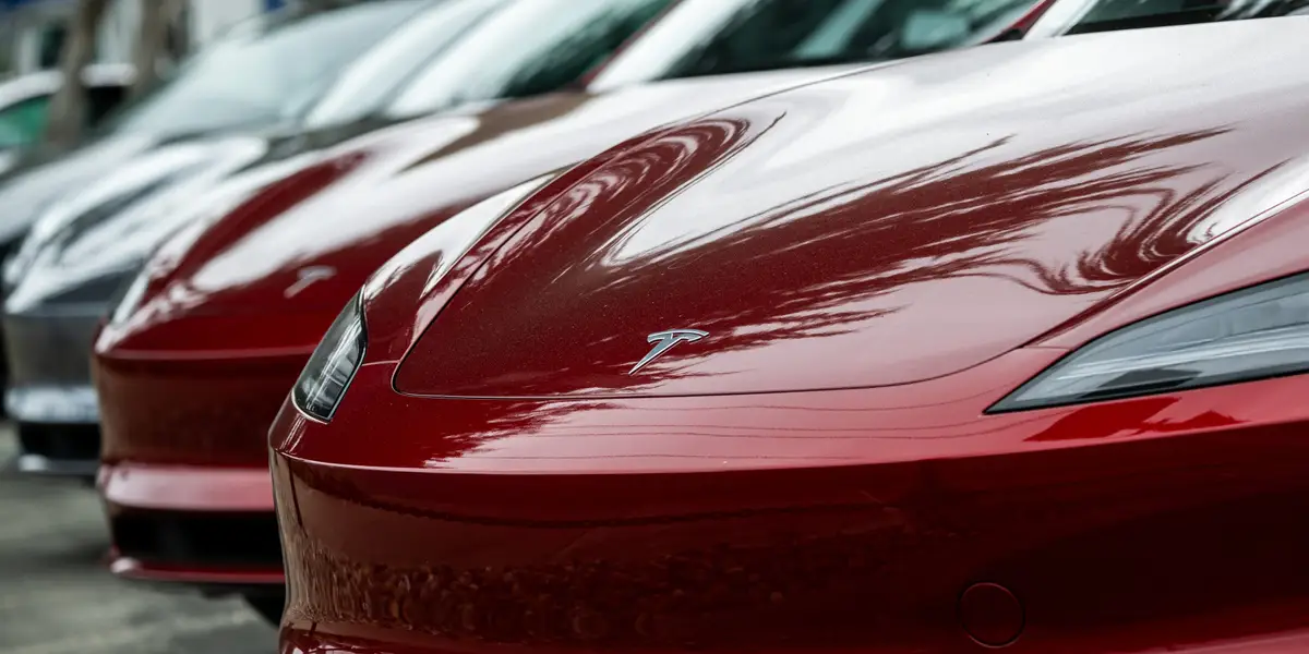 Tesla’s Full Self‑Driving Reality Check: Broken Promises, Costly Upgrades and Europe’s New Test Phase