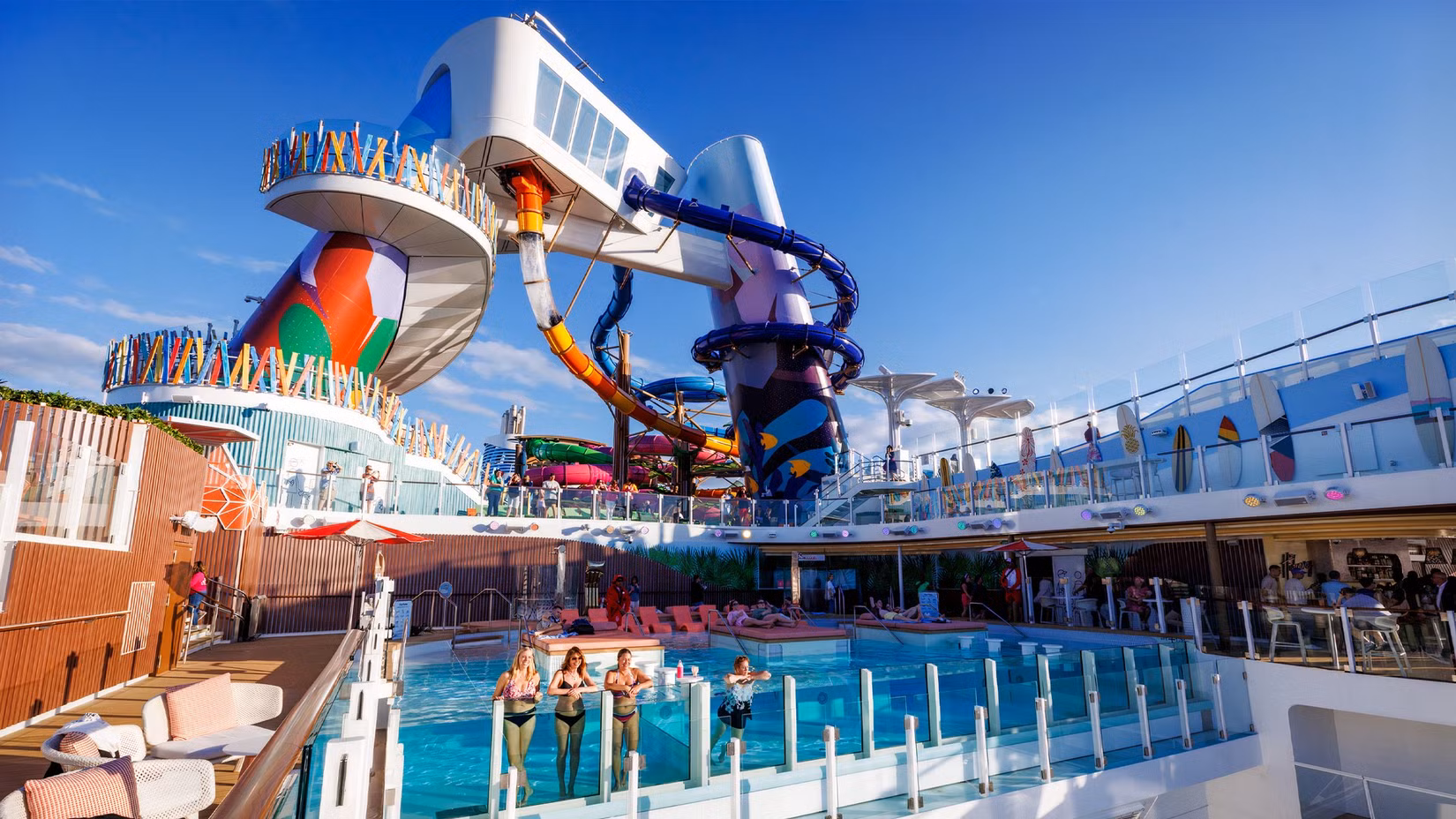 Beyond Mega-Ships: How Small Vessels, Wellness Sailings and Family Mega-Fun Are Rewriting Cruise Holidays