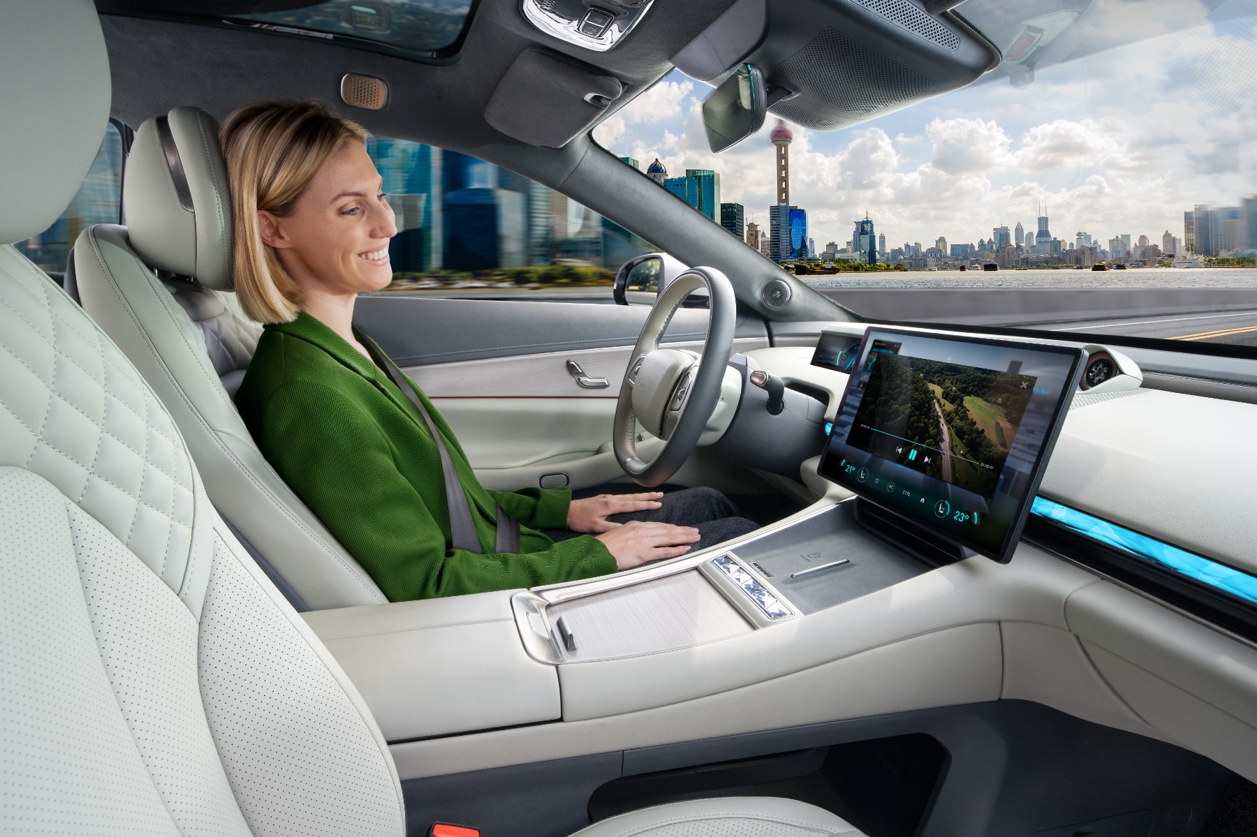 Inside the New Wave of Self‑Driving EV Platforms: From L4‑Ready SUVs to Low‑Cost Robotaxis