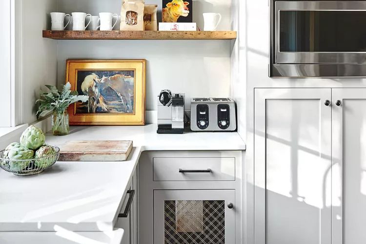 5 Things You Should Never Leave On Your Kitchen Counter, According to Professional Organisers
