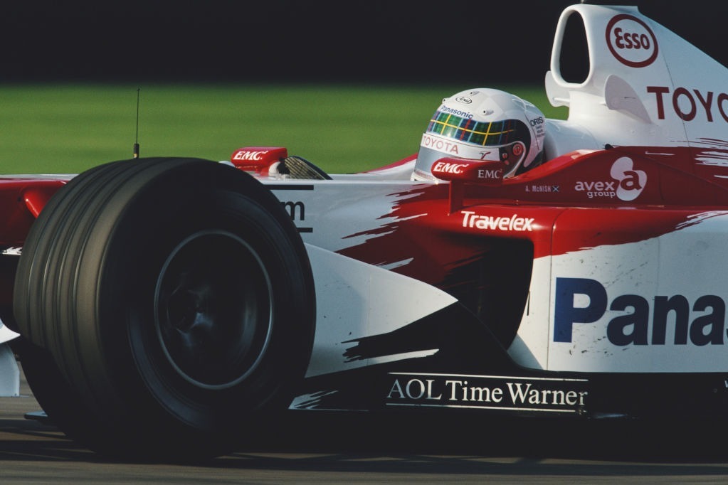 Beyond the Grid: How Allan McNish and Lewis Hamilton Are Shaping F1’s Future On and Off Track