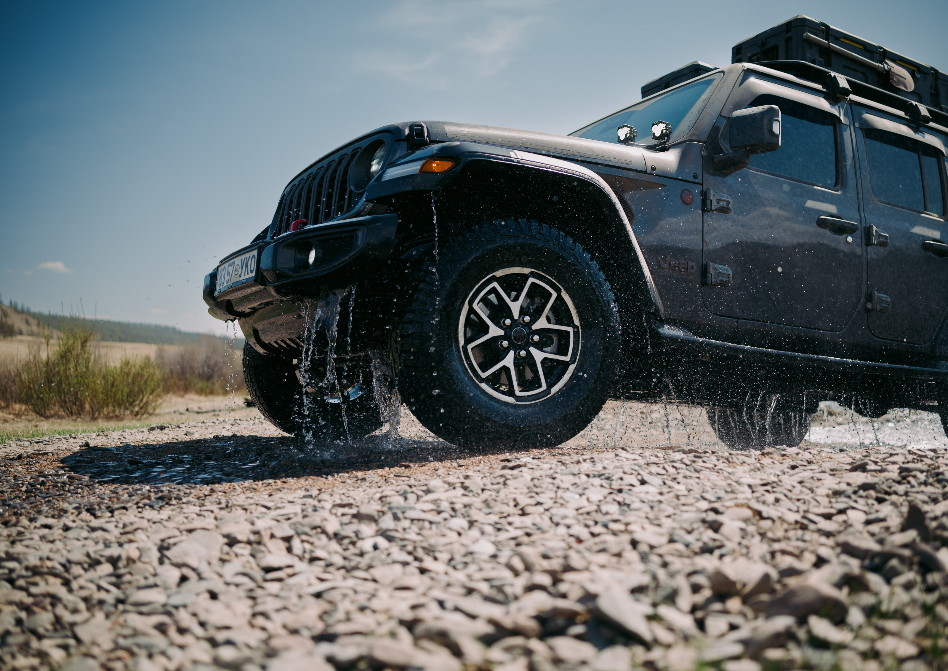 This Tiny Tsunami RC Truck Is Built for Big Off-Road Fun