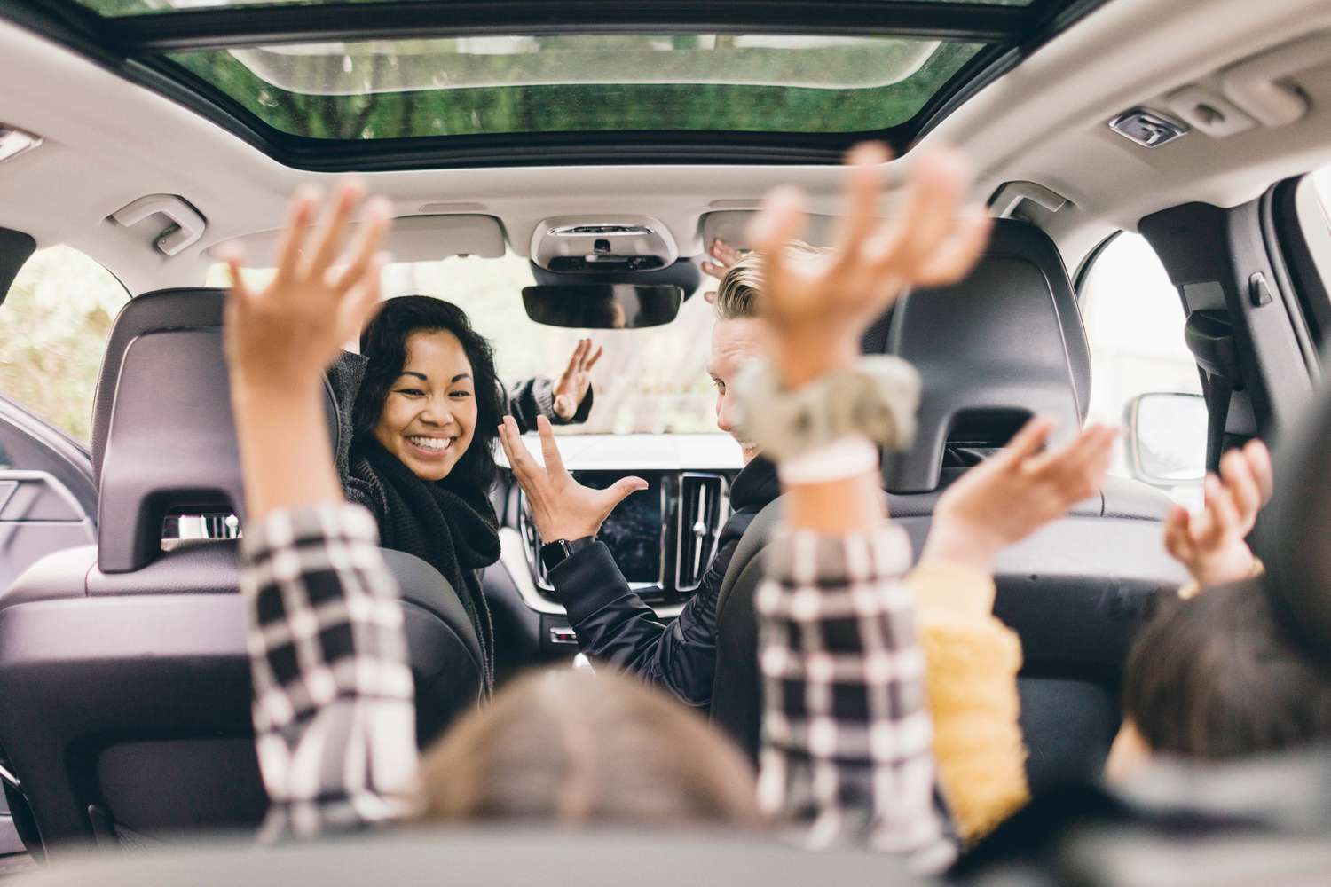 21 Car Games That Keep Kids Happy on Long Road Trips (No Screens Required)