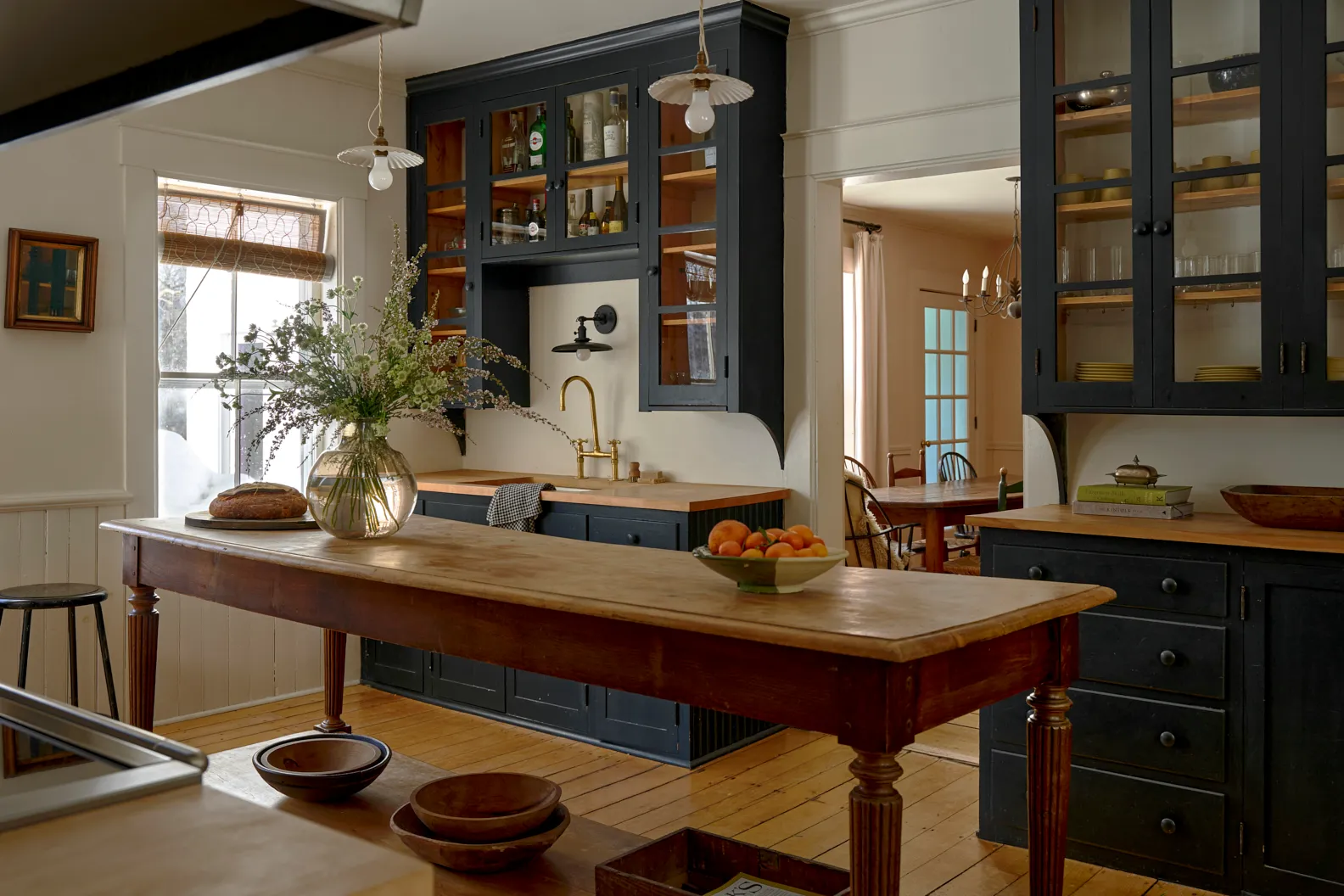 Love Old Houses But Hate Old‑Fashioned Layouts? How to Preserve Character While Making a Period Home Feel Like You
