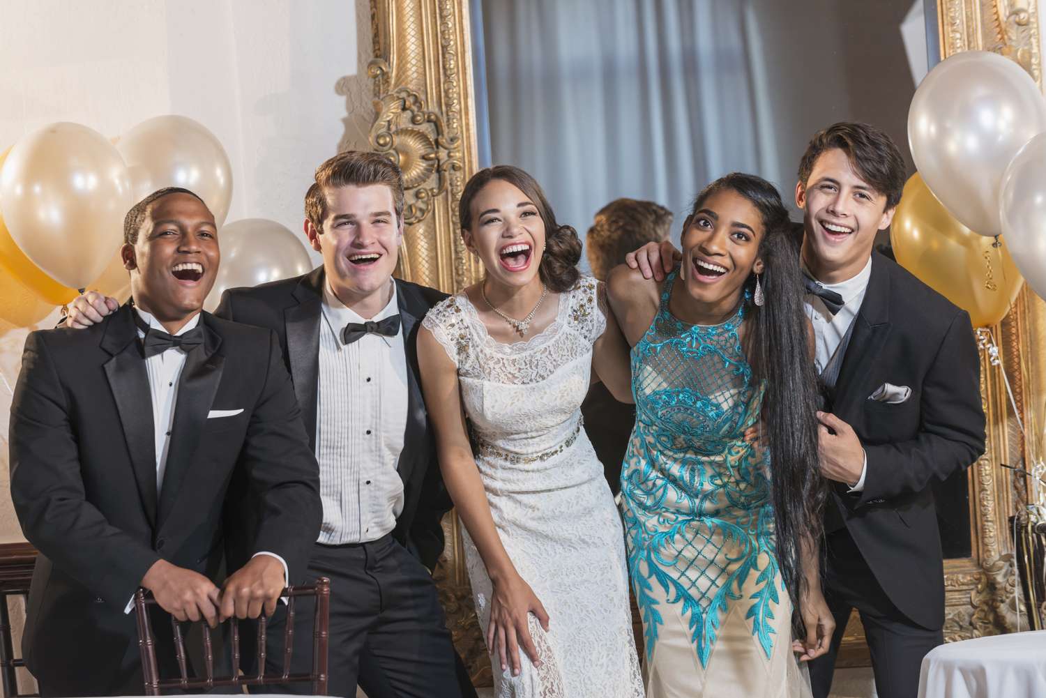 Prom Night Without the Panic: How Parents Can Keep Teens Safe While Letting Them Have Fun
