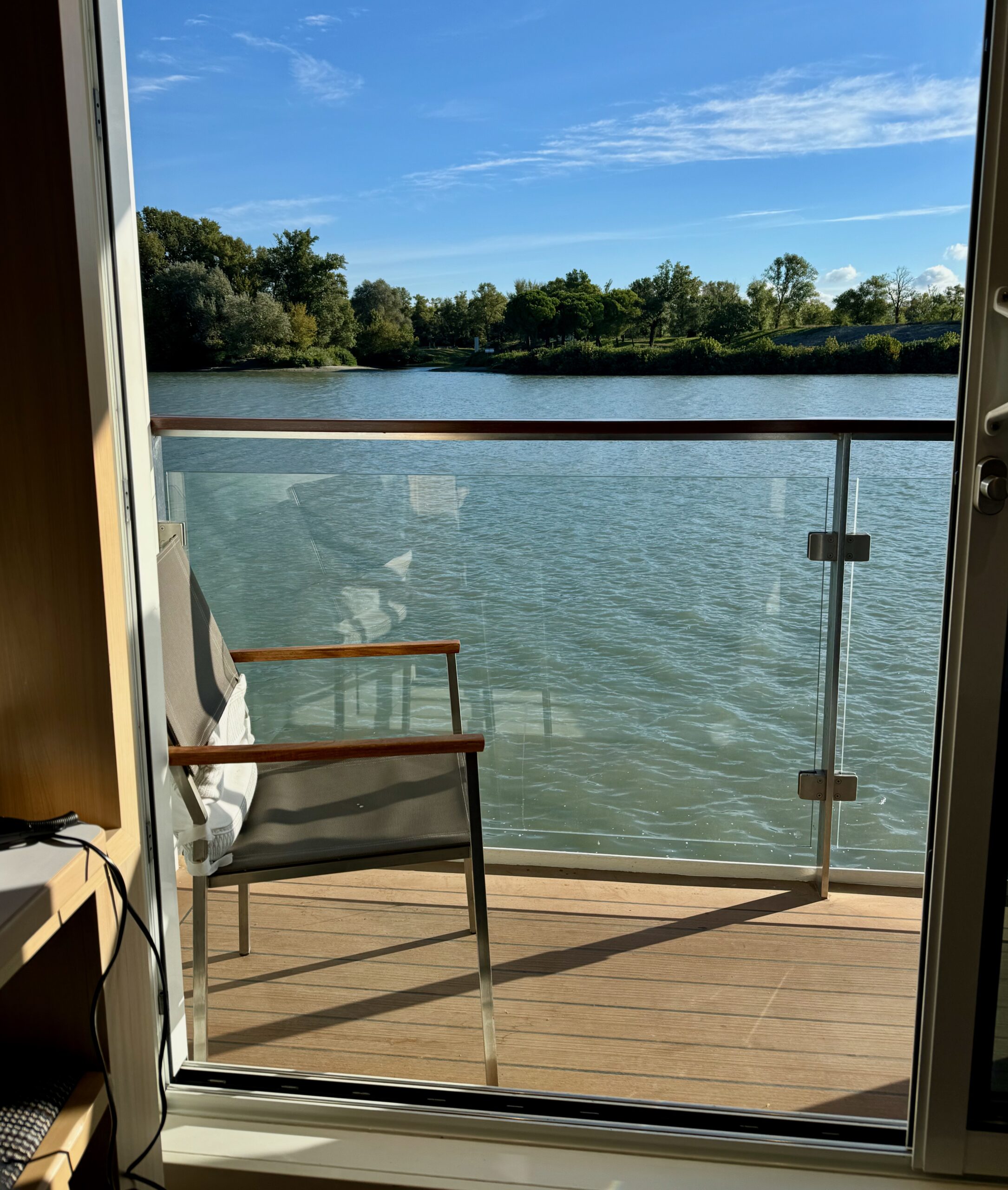 River Cruises vs Ocean Cruises: Why Slower Sailings Are Winning Over First‑Time Cruisers