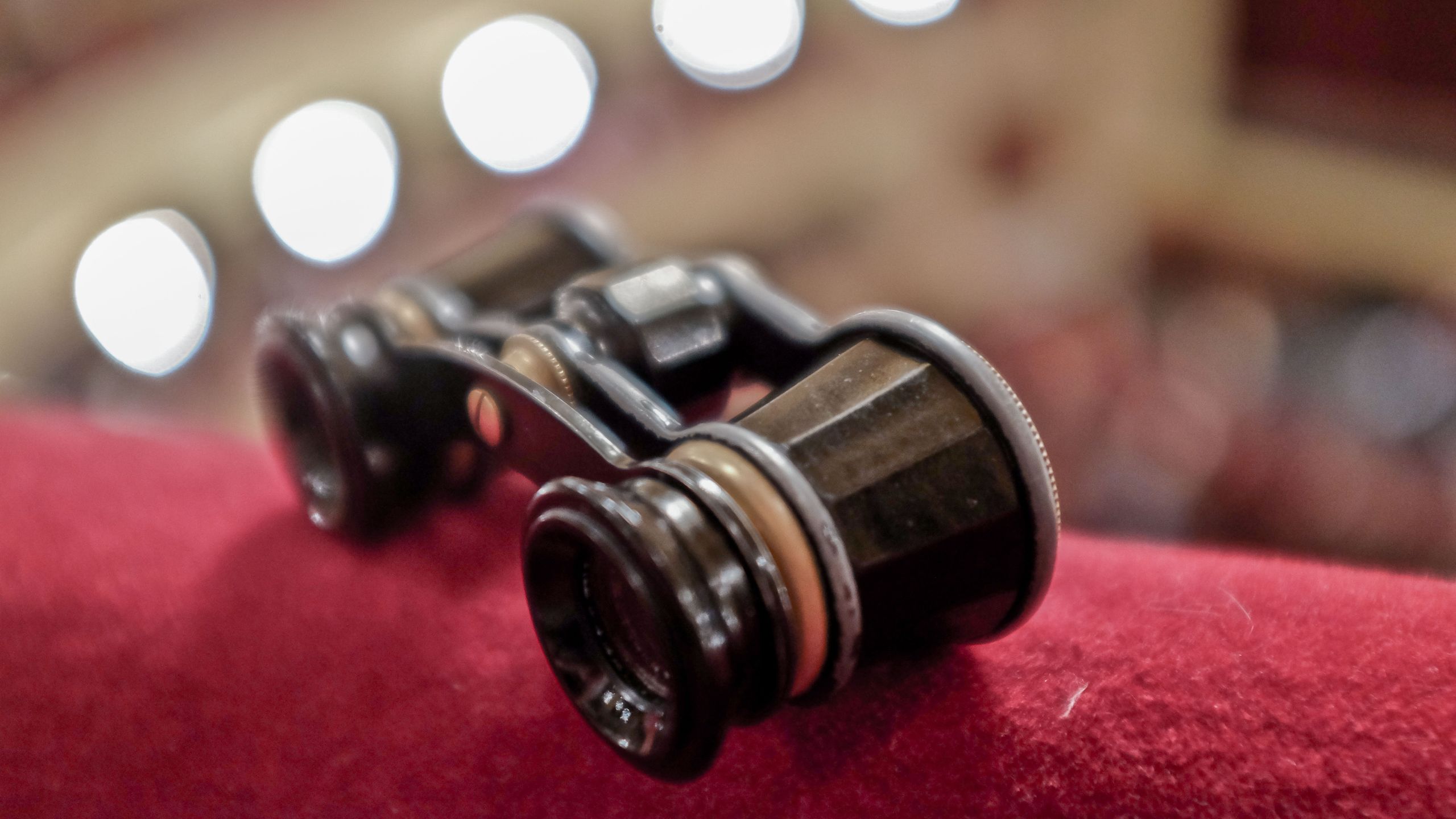 Best Opera Glasses in 2026: Compact Binoculars That Actually Improve Your Night at the Theater