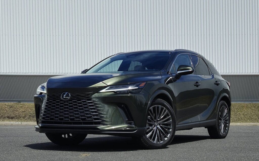 Top 10 Plug‑In Hybrids With The Longest Electric Range – And Who They’re Really For
