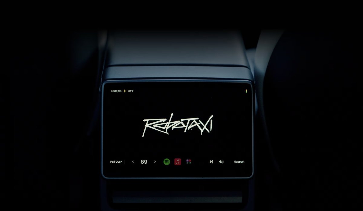 From Robotaxis to AI Chips: How Tesla Is Quietly Building a New Smart Driving Ecosystem