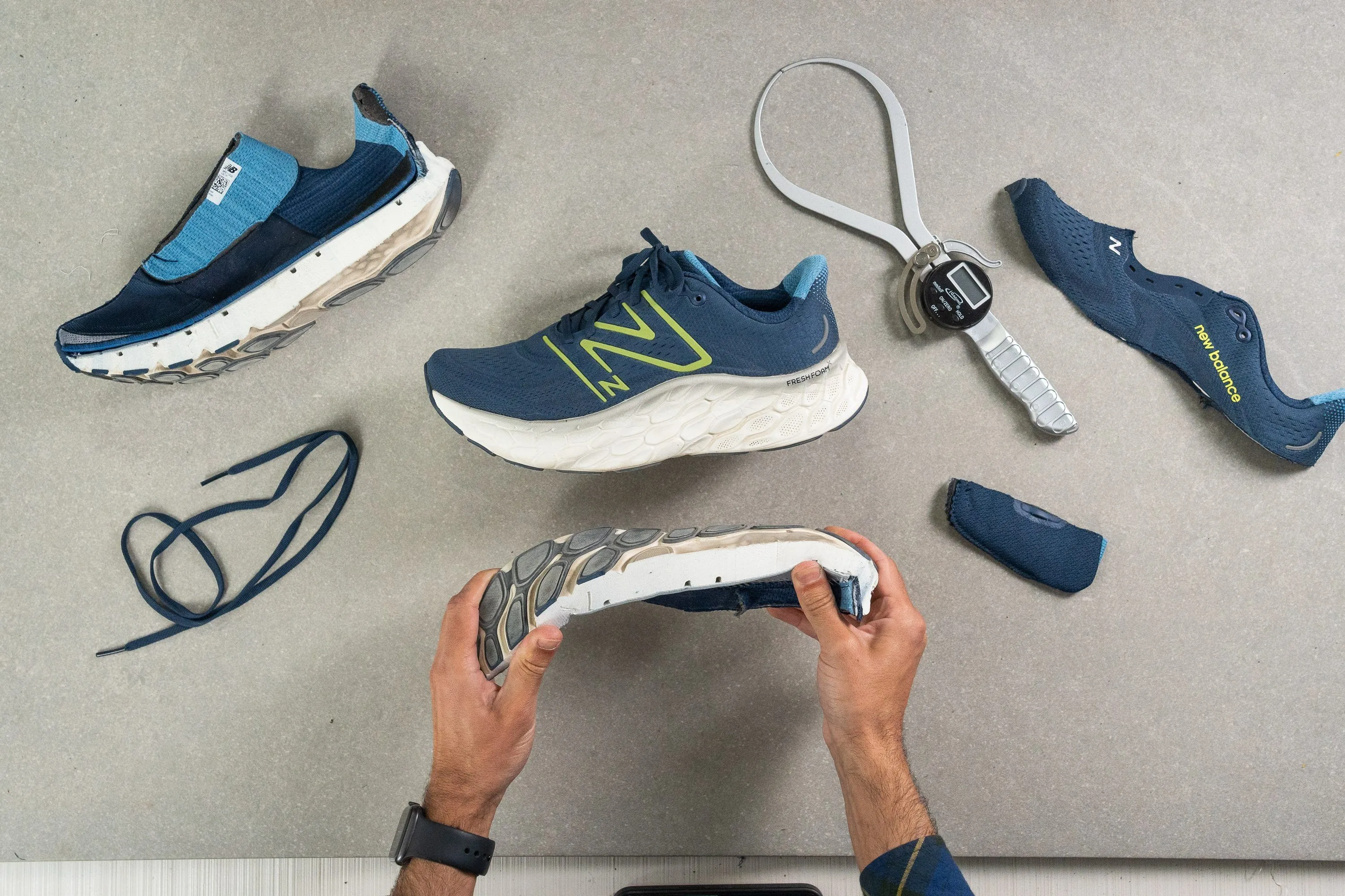 Sakit Lutut Bila Lari? 7 Types of Running Shoes That Can Ease Stress on Your Knees