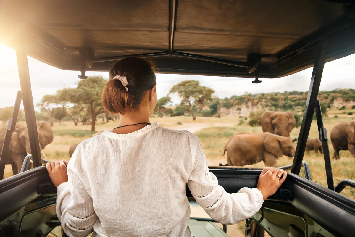 Why High-End Travellers Are Getting Cautious Again – And How Malaysians Can Plan Safer Long-Haul Luxury Trips