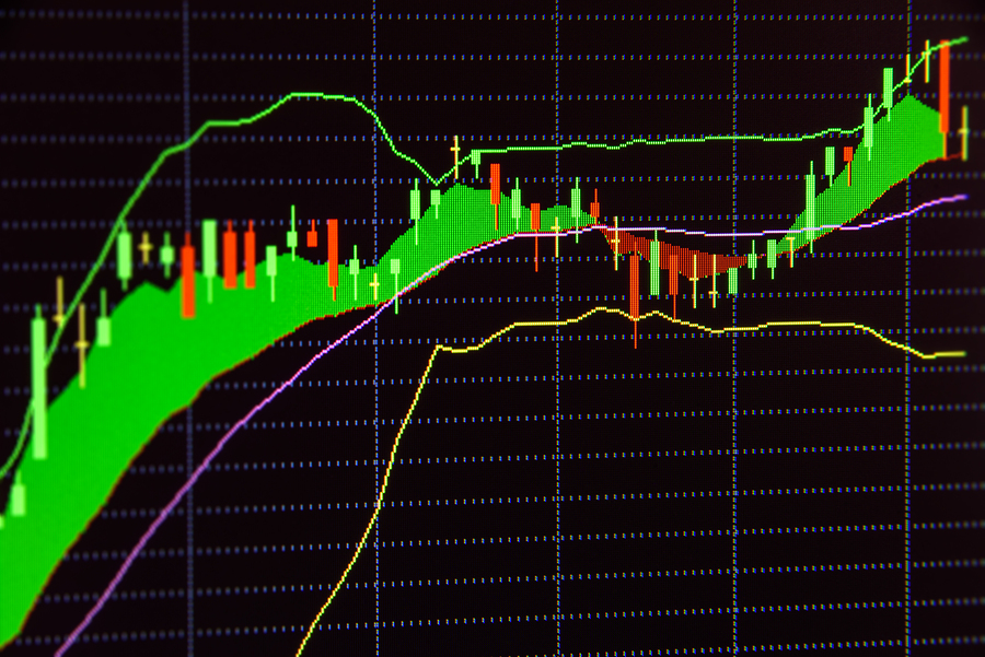 One Week, Four Earnings Pops: What Quiet Stock Winners Reveal About Market Hype