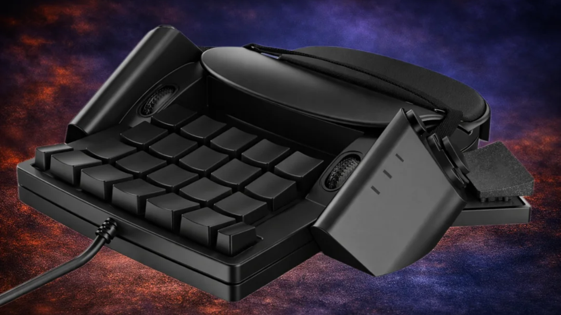 This One-Handed Keyboard-and-Mouse Controller Is Changing How Disabled Gamers Play