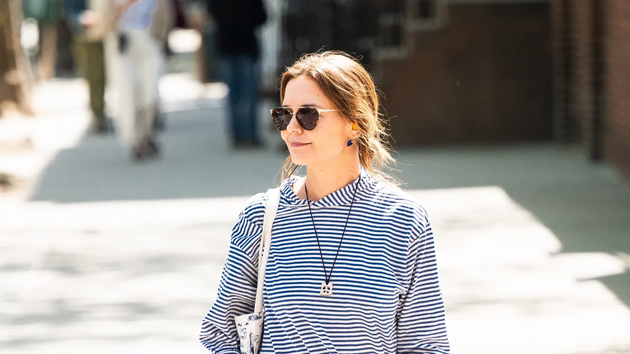 From Hailey Bieber’s ’90s Sheer Dress to Katie Holmes’ Chill It-Bag: 5 Celebrity Outfit Ideas You Can Actually Copy