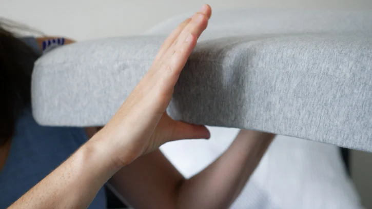 Tried & Tested: Can Cushion Lab’s Ergonomic Contour Pillow Really Help Cervical Spine Recovery?