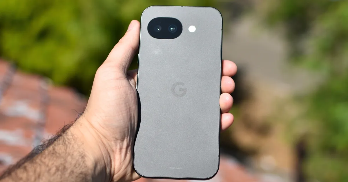Specs vs Real Life: How to Choose Your Next Phone Without Getting Lost in the Numbers