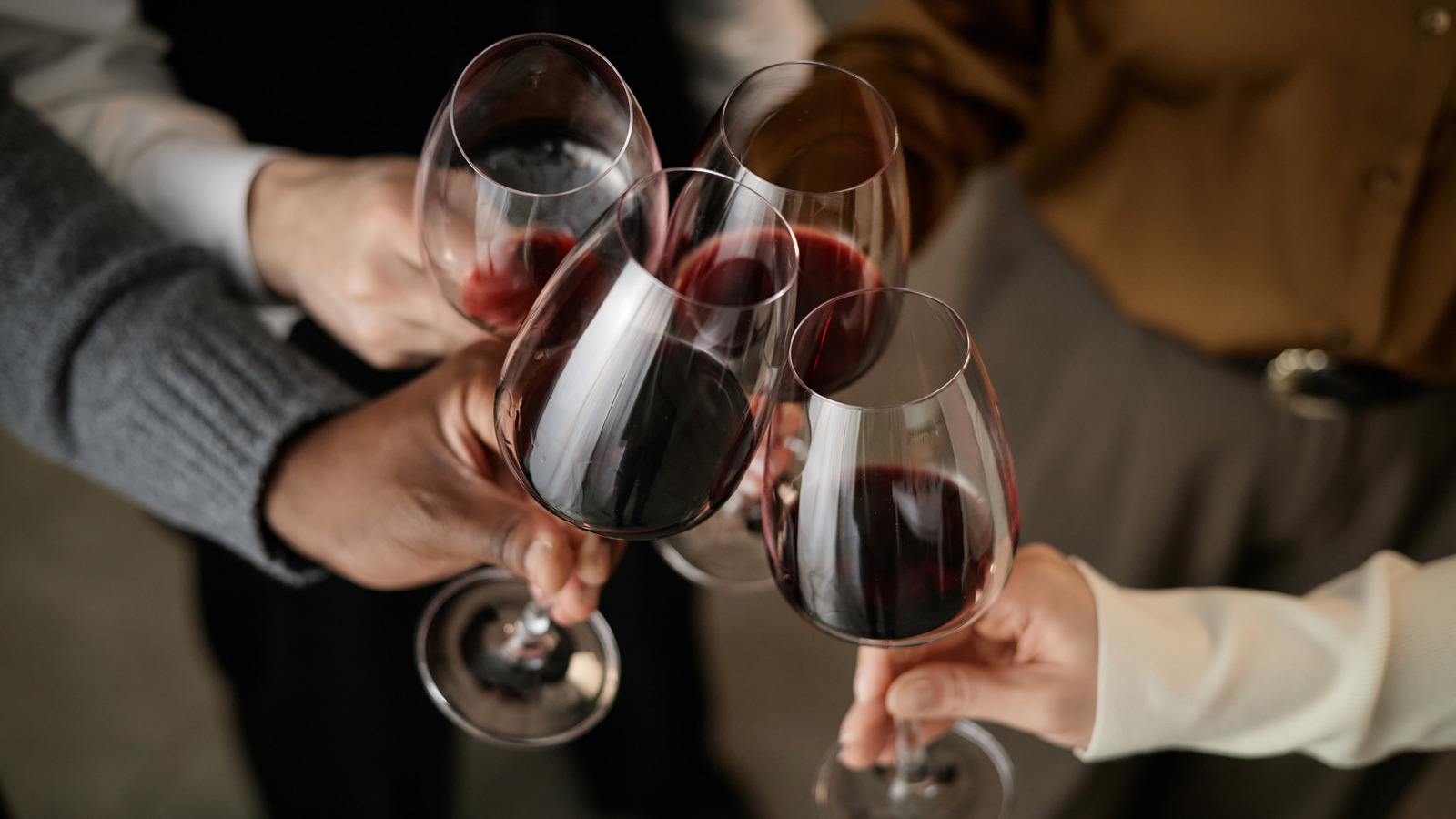 Store Wine Like a Pro: A Malaysian Beginner’s Guide to Ageing Fine Wine at Home