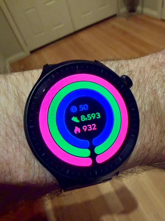 Budget Basics vs Serious Running: Motorola Moto Watch and Huawei Watch GT Runner 2 Compared