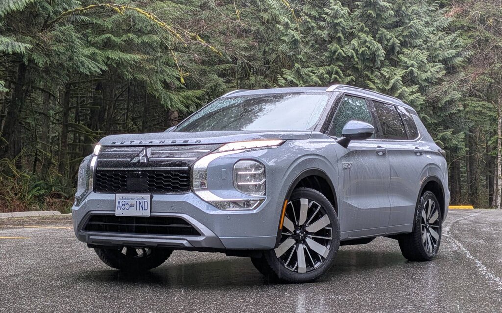 Top 10 Plug‑In Hybrids With The Longest Electric Range – And Who They’re Really For