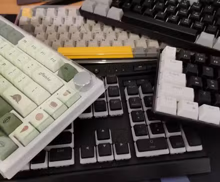 Cheap Clicks, Custom Feel: How a Budget Wireless Mouse and Hot‑Swapping Keys Can Upgrade Your Gaming Setup