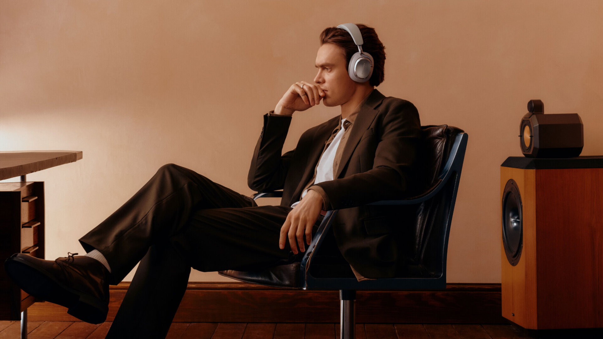 Luxury Listening: Are Ultra-Premium Wireless Headphones Like the Bowers & Wilkins Px8 S2 Really Worth It?