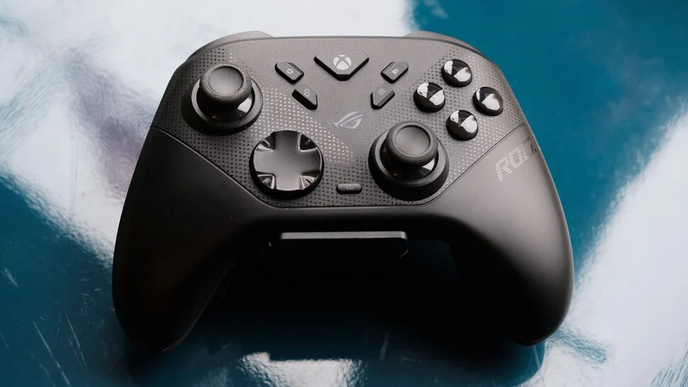 Beyond the Standard Pad: The Best New Xbox Controller Upgrades and UI Tricks in 2026