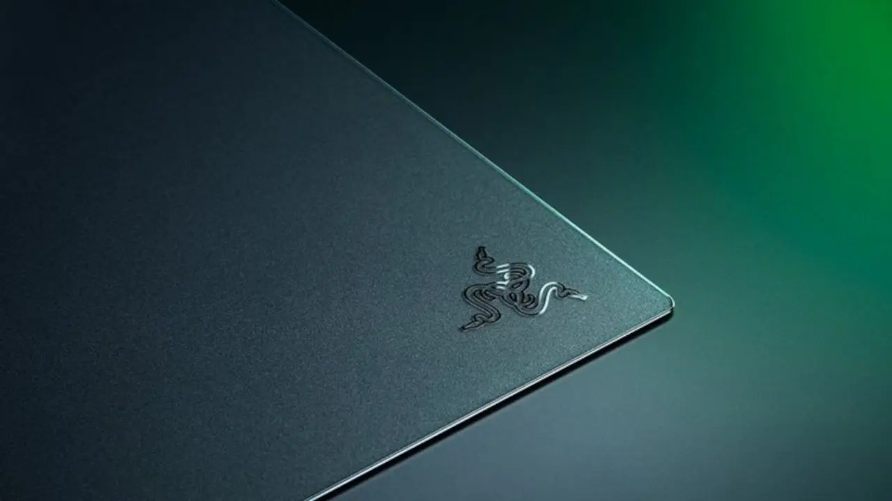 World’s Thinnest Glass Mouse Mat and a RM600 Headset: Are Premium Gaming Accessories Still Worth It?