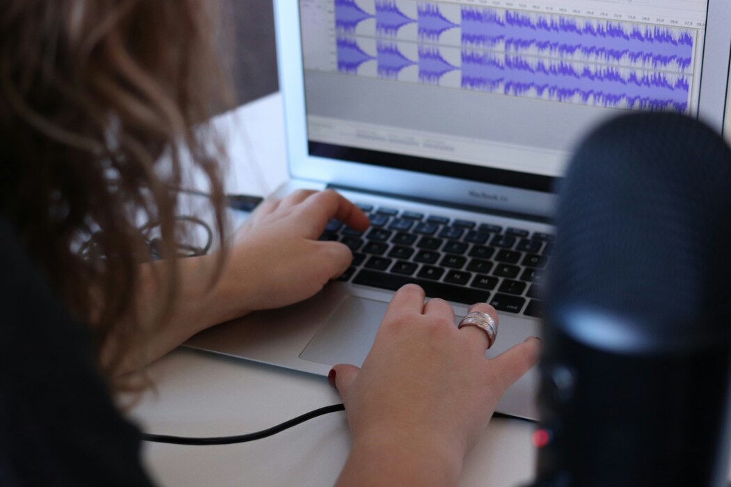 Beyond Just Notes: How Next‑Gen AI Transcription Is Quietly Fixing Terrible Meetings