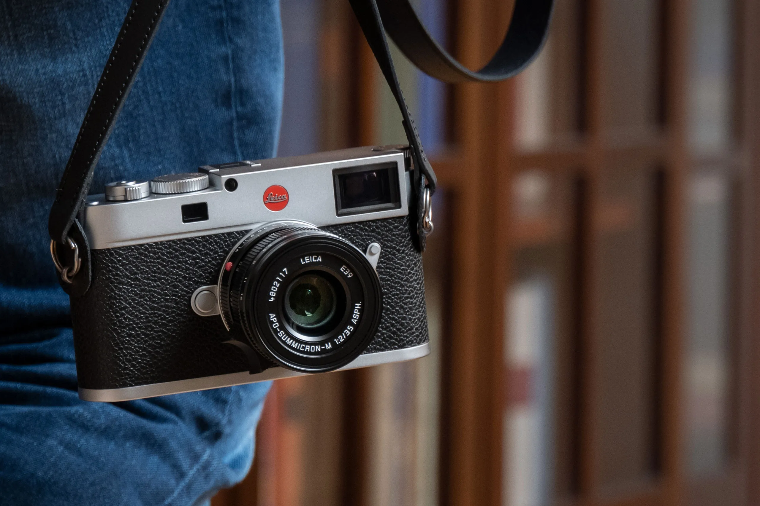 Best Leica Cameras to Buy in 2026: Classic Film Bodies and Digital M Options for Malaysian Rangefinder Fans