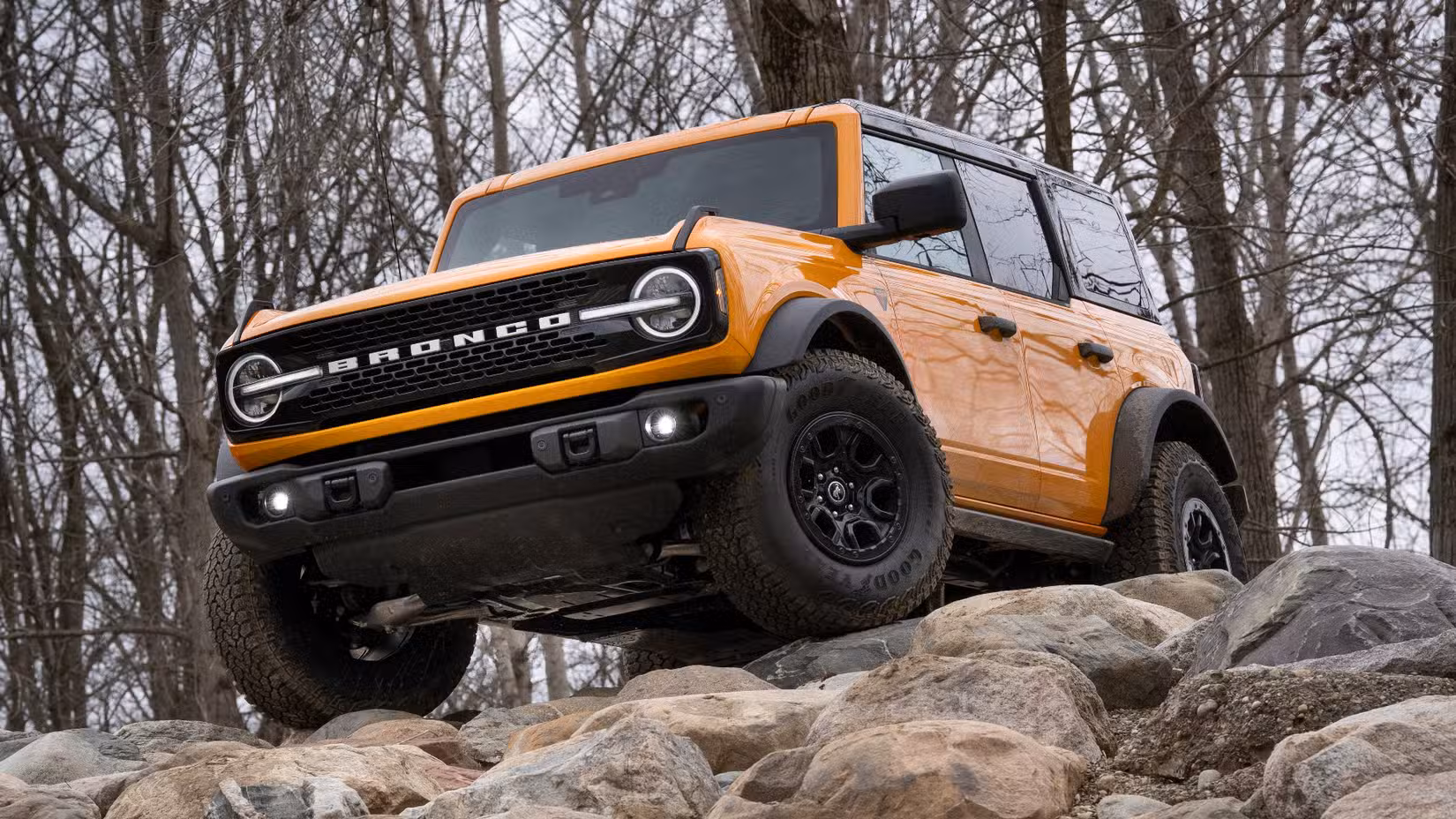 From Land Rover Freelander to Tank-Style SUVs: Why Body-on-Frame 4x4s Are Quietly Making a Comeback