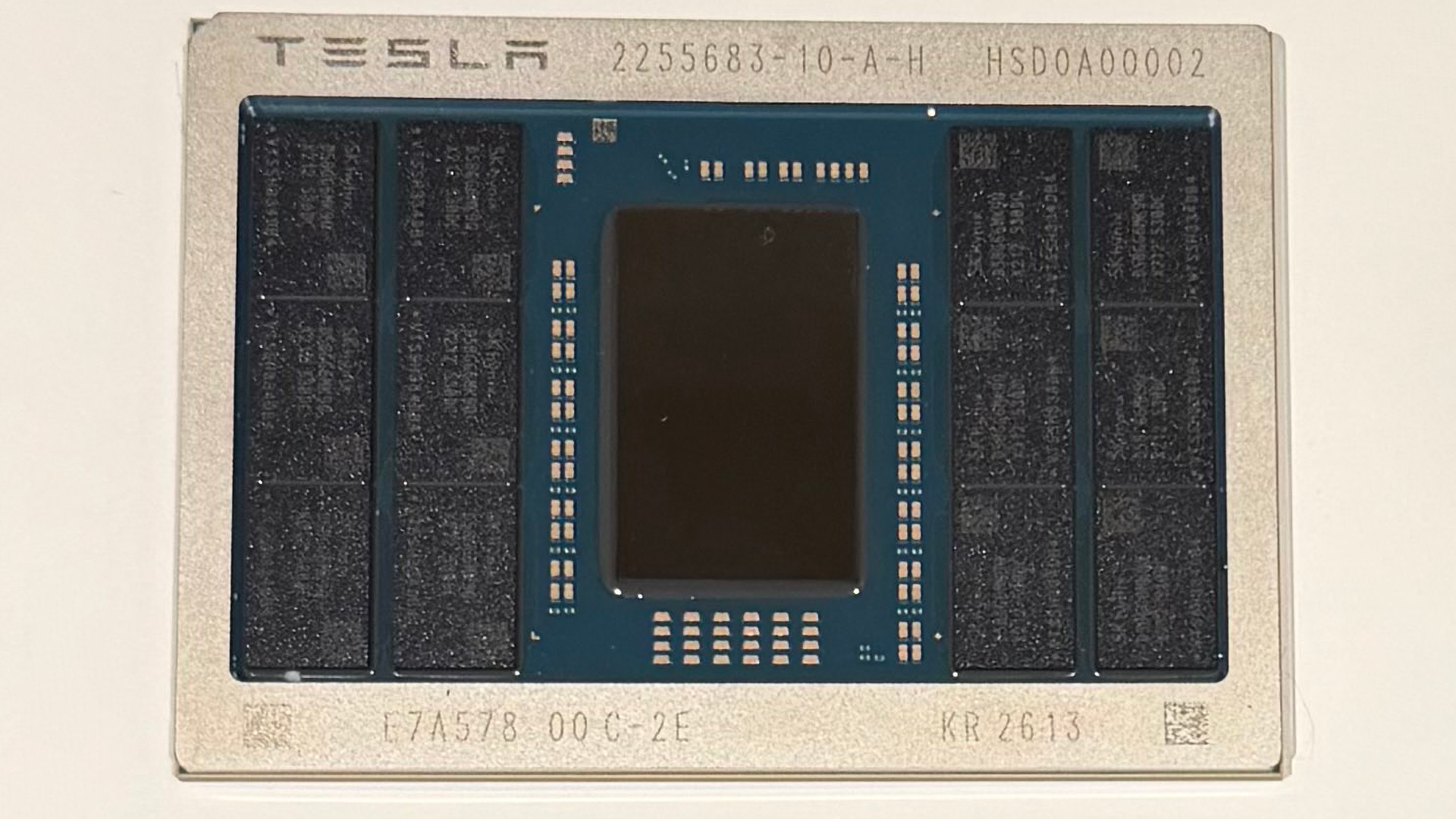 Clean GPUs and In‑House Accelerators: How New AI Clouds Are Trying to Fix the Compute Crunch