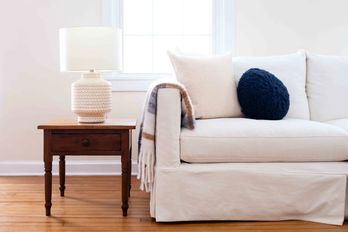 Designers Swear By These 10 Thrift Store Finds for a Stylish Living Room on a Budget