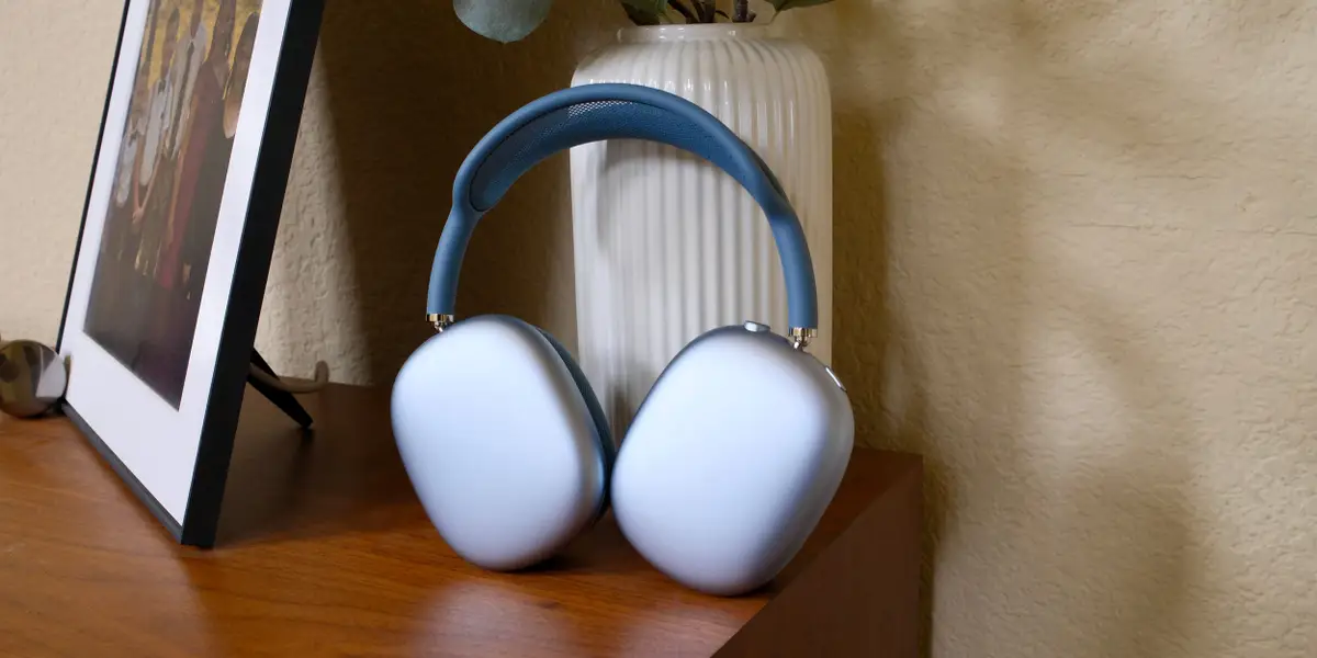 AirPods Max 2 vs Bose QuietComfort Ultra vs Sony WH-1000XM6: The Best ANC Headphones for a Noisy Commute