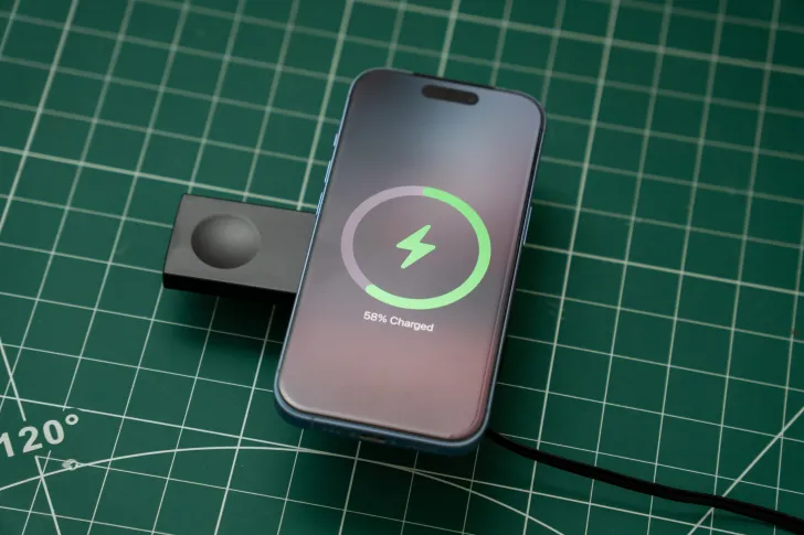 Upgrade Your Apple Watch Setup: The Best April Deals and a Magnetic Travel Charger Worth Packing