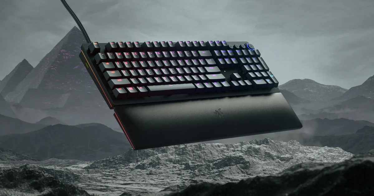 High-Speed, Low Price: How Keychron’s Ultra 8K and a 72% Off Huntsman Deal Are Resetting Gaming Keyboard Expectations
