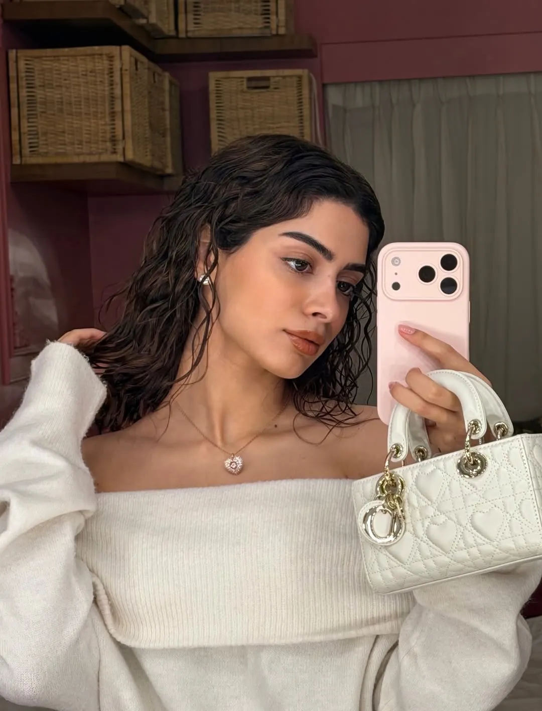 The Pendant Necklace Is Back: How to Wear Fashion’s Biggest Jewellery Comeback