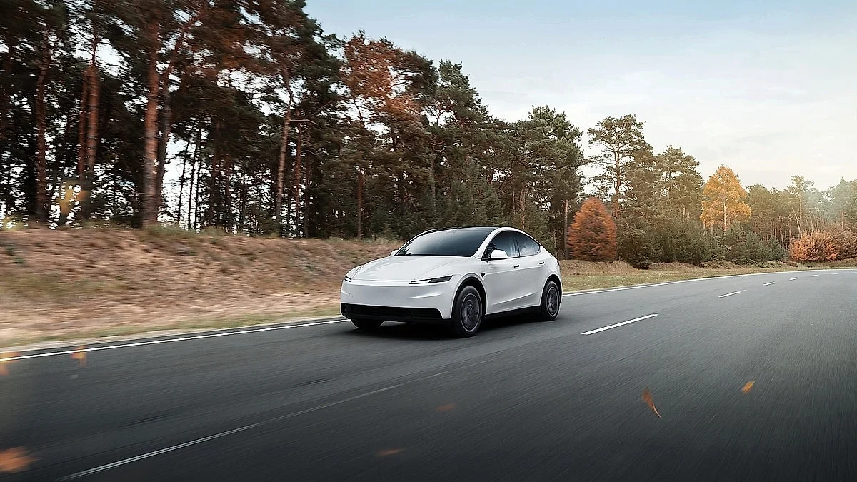 Tesla Buyers Are Paying Less Than Other EV Shoppers – What That Actually Means If You’re Buying an Electric Car in 2025