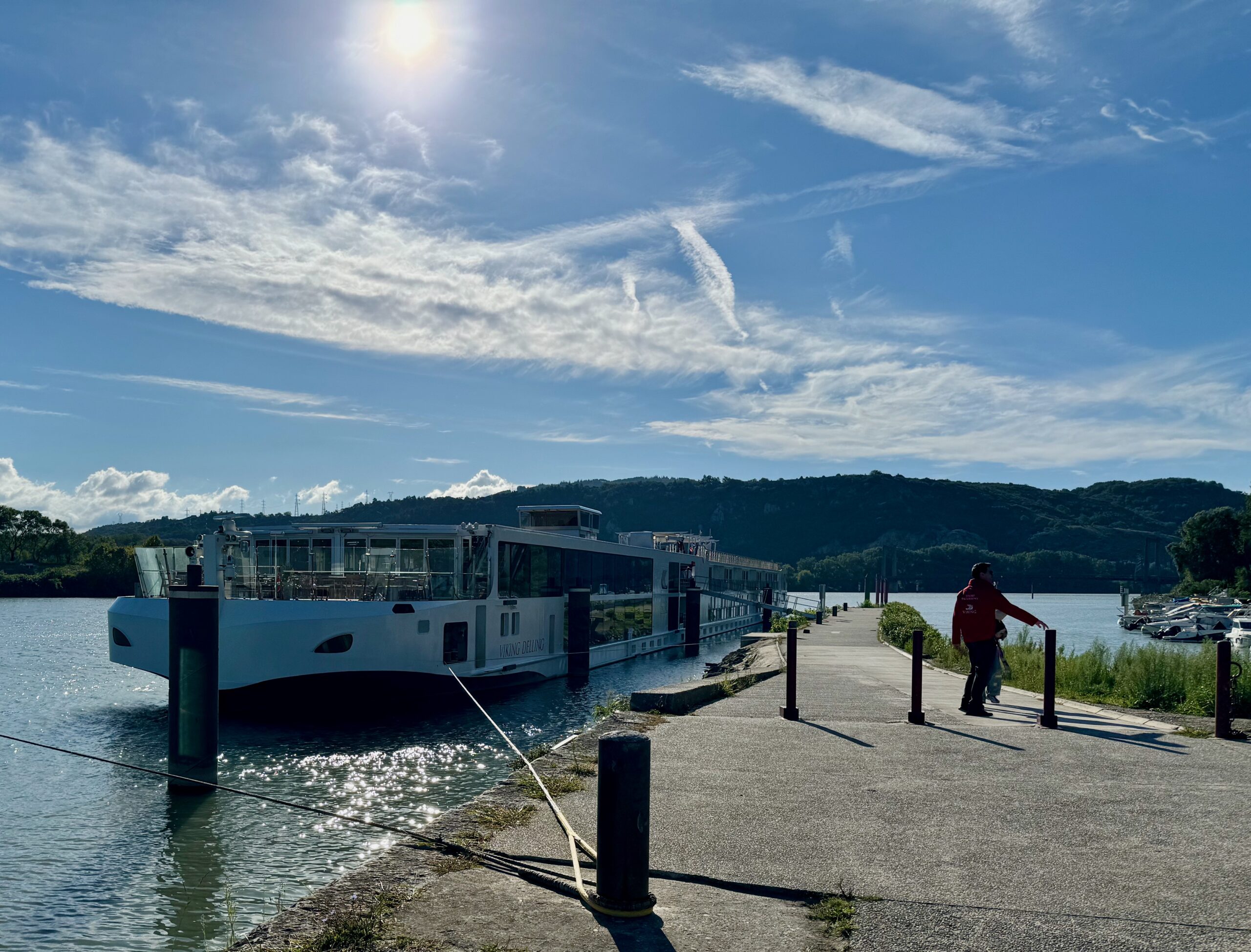 River Cruises vs Ocean Cruises: Why Slower Sailings Are Winning Over First‑Time Cruisers