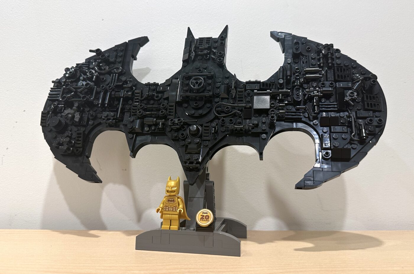 LEGO Batman Logo 76330 Review: A Display-Ready Tribute to 20 Years of the Dark Knight
