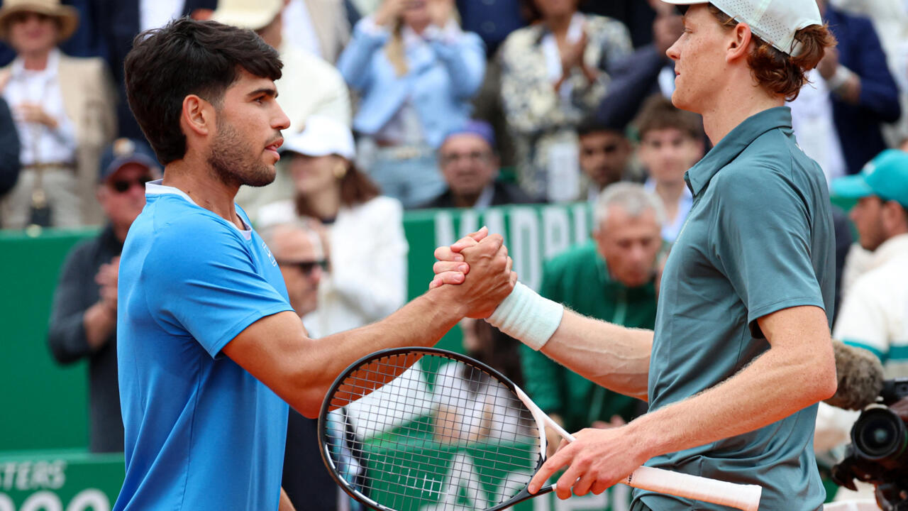 Jannik Sinner on Carlos Alcaraz Missing Roland Garros: How the Champ’s Wrist Injury Could Reshuffle the French Open